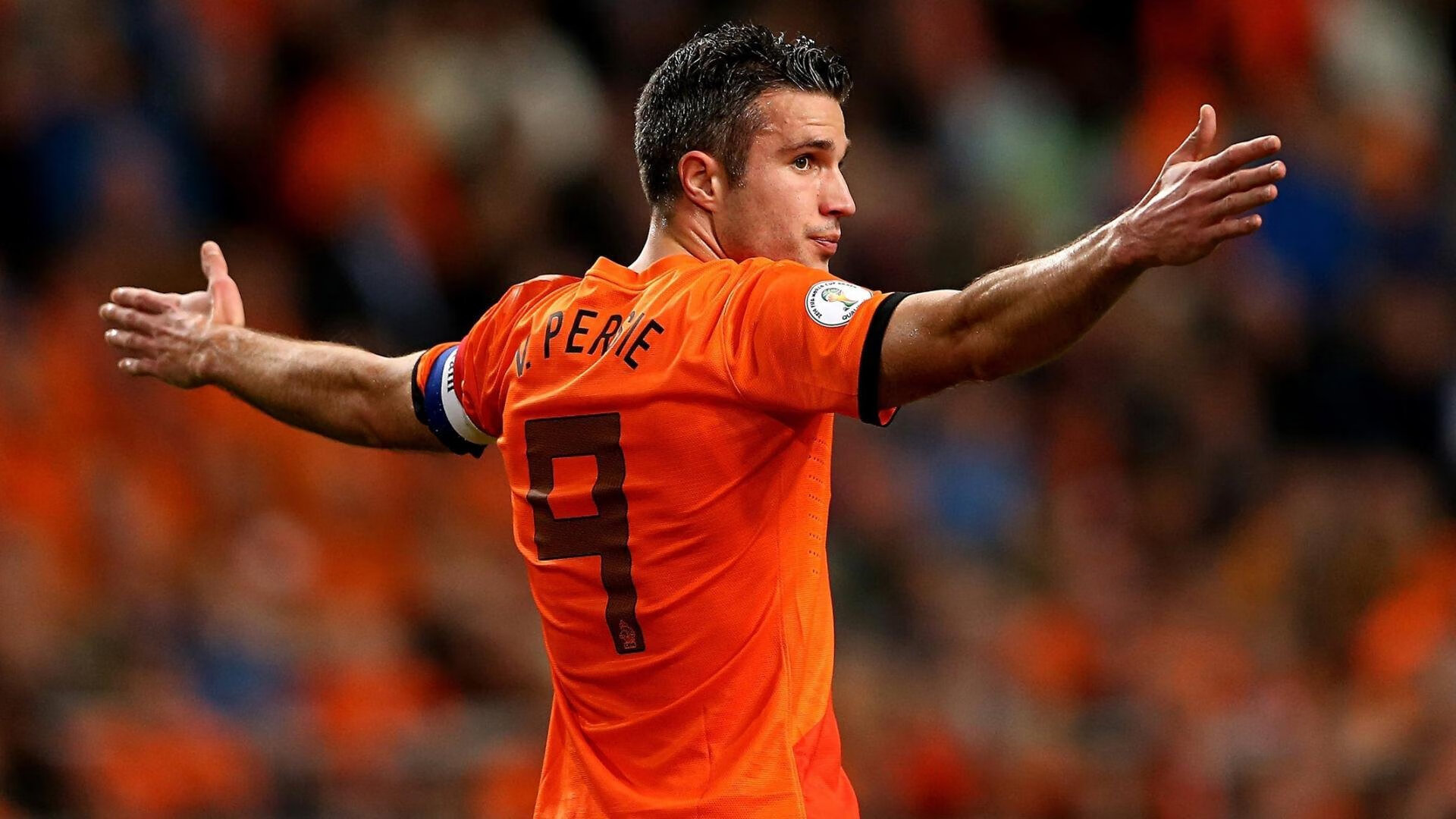 维达德卡萨布兰卡计划举办青少年足球训练营，培养未来之星